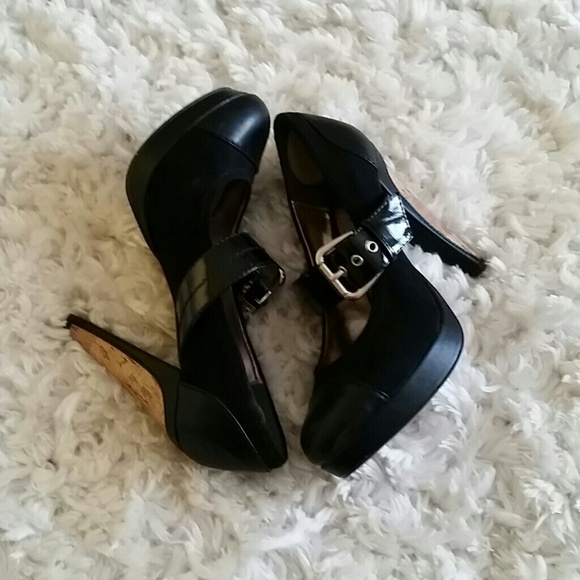 It maybe at your local Goodwill Store! - Picture 2 of 4