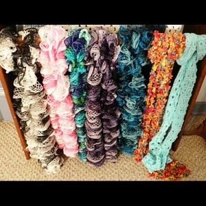 Scarfs