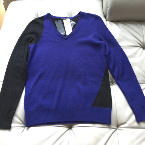 Bloomingdales cashmere colorblock sweater