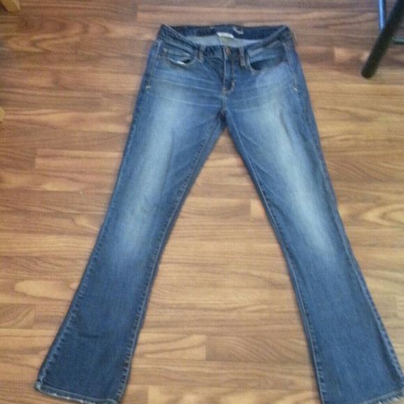 American Eagle outfitters dark blue jeans