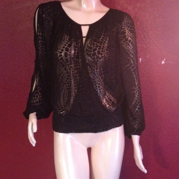 BCBGMAXAZRIA blouse