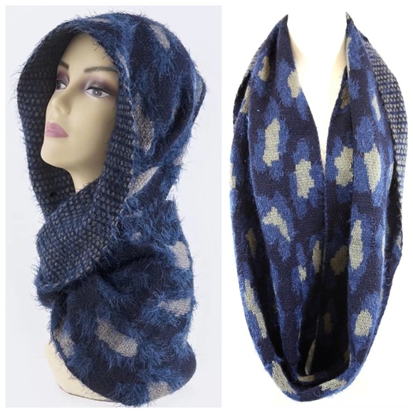 Blue Fuzzy Soft Infinity Scarf - Picture 2 of 4