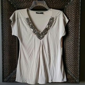 Moving sale!!!! top with sequin and beaded v neck.