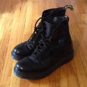 Doc Martens Cassidy 8 eye boot