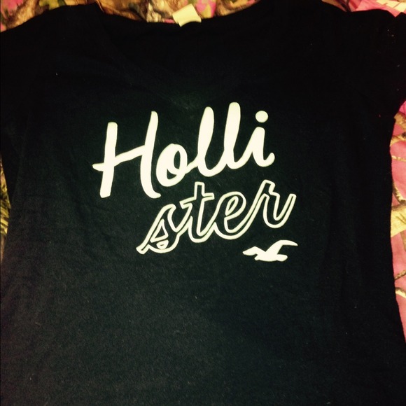 Black hollister shirt - Picture 1 of 1