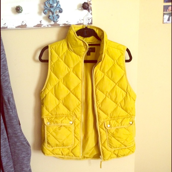 J. Crew quilted vest!