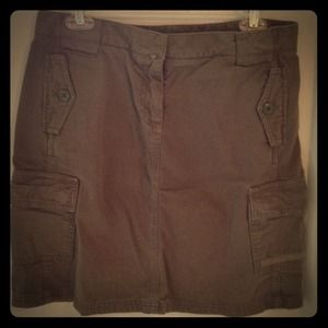 JCREW Olive colored 6 Pocket Cargo Skirt Size 6