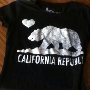 California republic black t-shirt