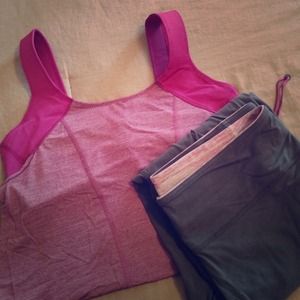 Lululemon top and coordinating crop pants bundle