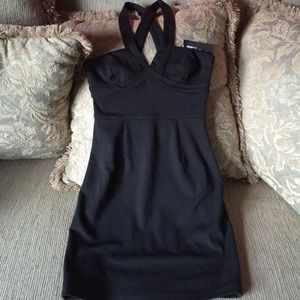 Black dress, crossback