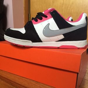 Black white & Pink Nike 6.0 Sneakers