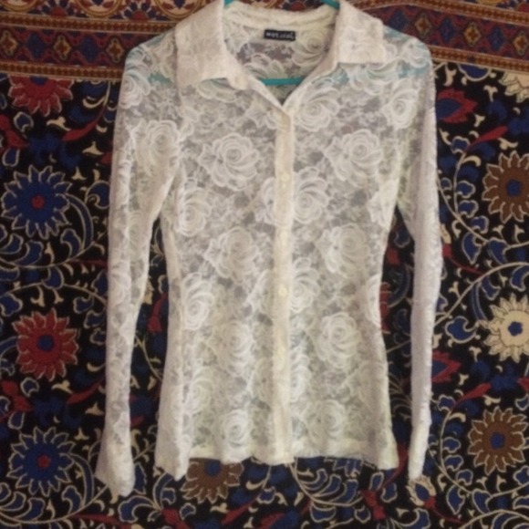 Rose Lace White Buttondown - Picture 1 of 4