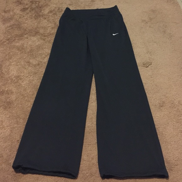 Nike Pants - Nike Fit Dry Pants
