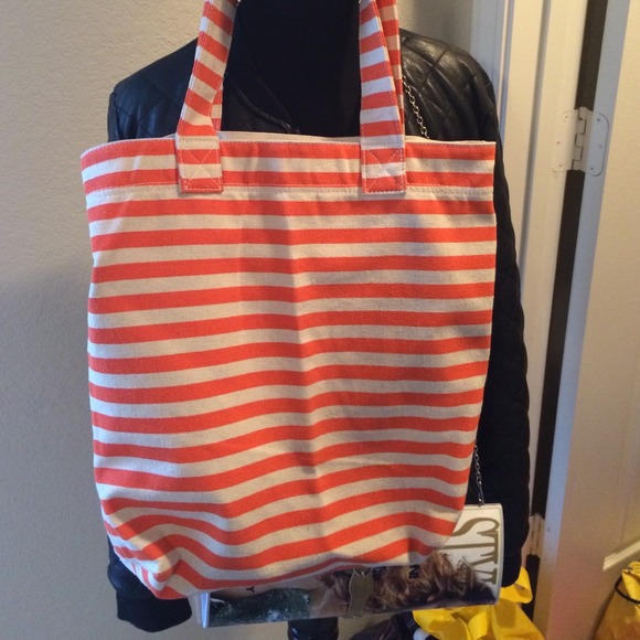Never used forever21 beach tote