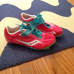 Saucony track & field shoes pole vaulting 7