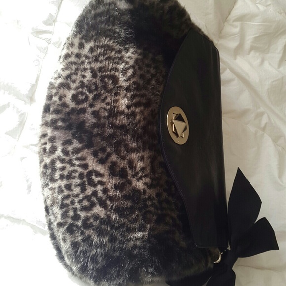 Kate spade martina faux fur purse. - Picture 2 of 3