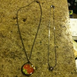 Bundle- two necklaces