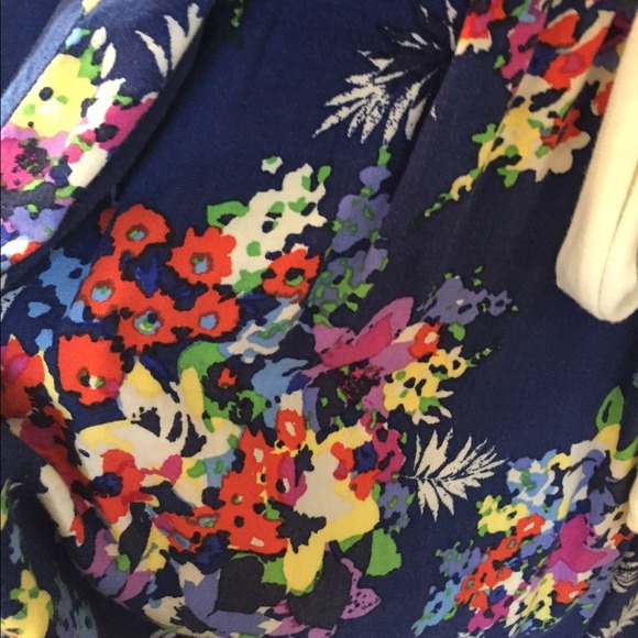 Floral t-shirt dress - Picture 3 of 3