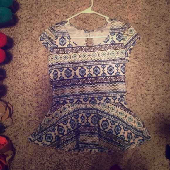 Super cute peplum top!
