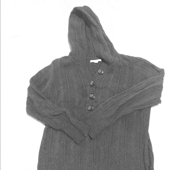 Grey cable knit sweater