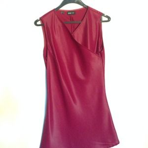 Classic cross v collar dress or top