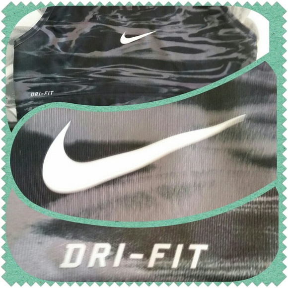 Nike Pro Sports Bra