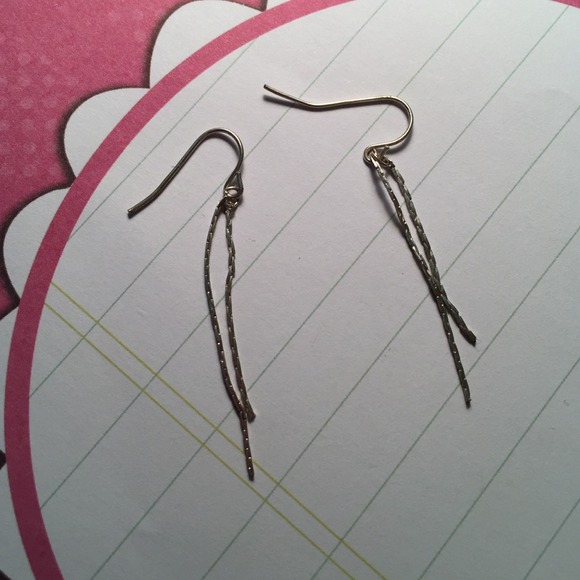 Dangle earrings
