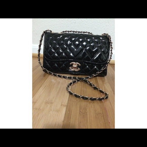 quilted crossbody purse