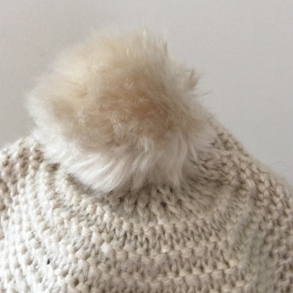 Hat - Picture 2 of 4