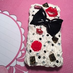 Handmade iPhone 5/5s case