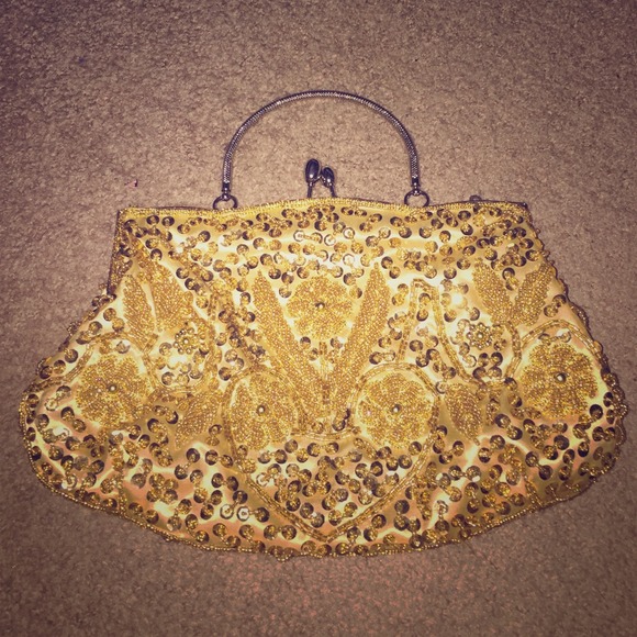 ✨ Gold Sequin Handbag ✨