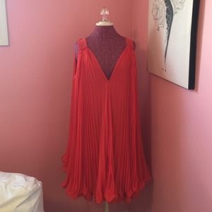 Red short Ruffle mini dress 💃