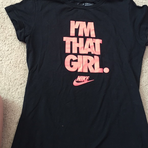 Nike Tops - Nike women's tshirt