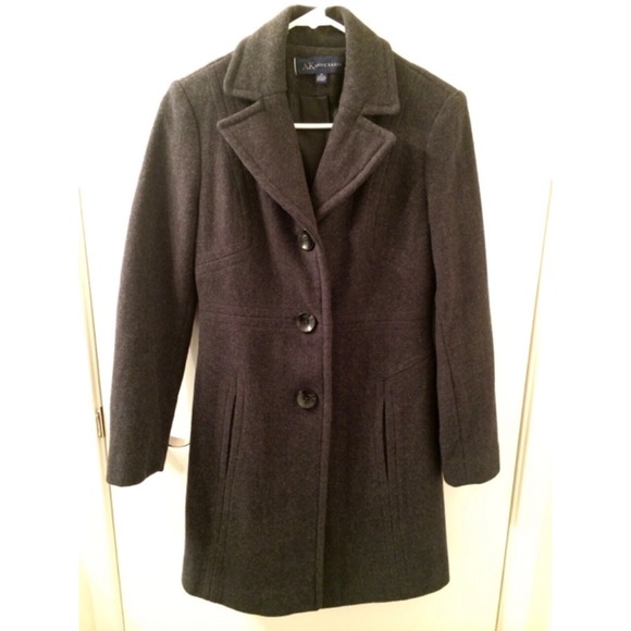 AK Anne Klein coat, size S.