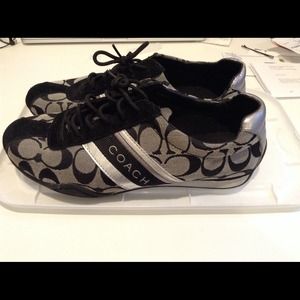 🚨🚨REDUCED🚨🚨Coach sneakers