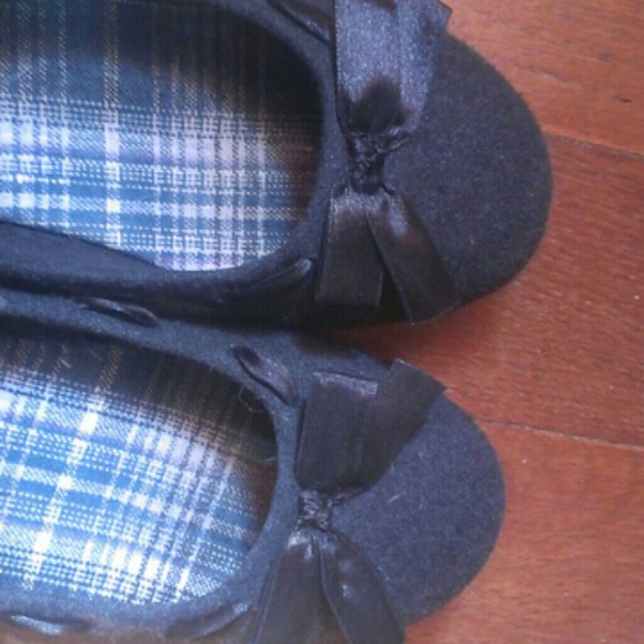 Dark grey ballet flats