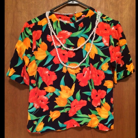 Reversible Multi functional Vibrant flowers top
