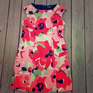🎉HP 3/4🎉 Textured Floral Dress 👗