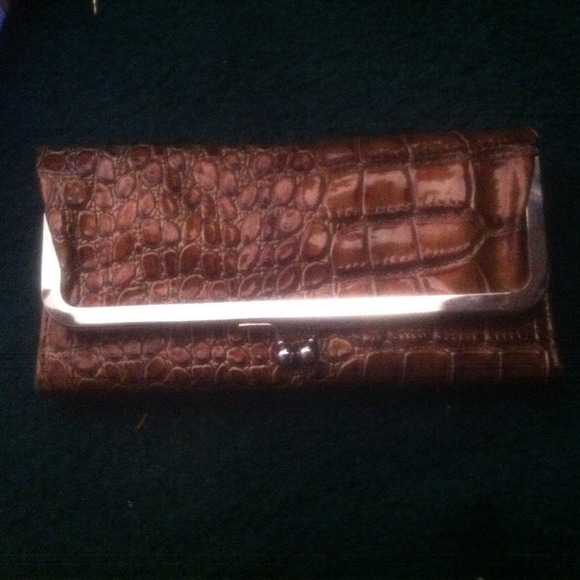 Wallet brownish or hand bag