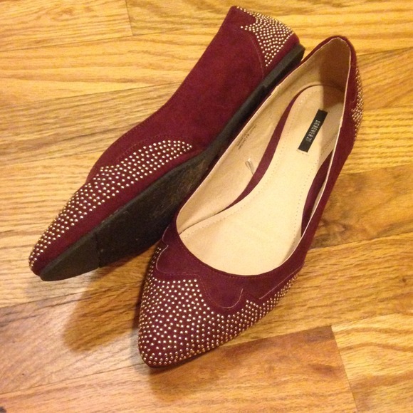 Studded Marsala Shoes - Picture 2 of 4