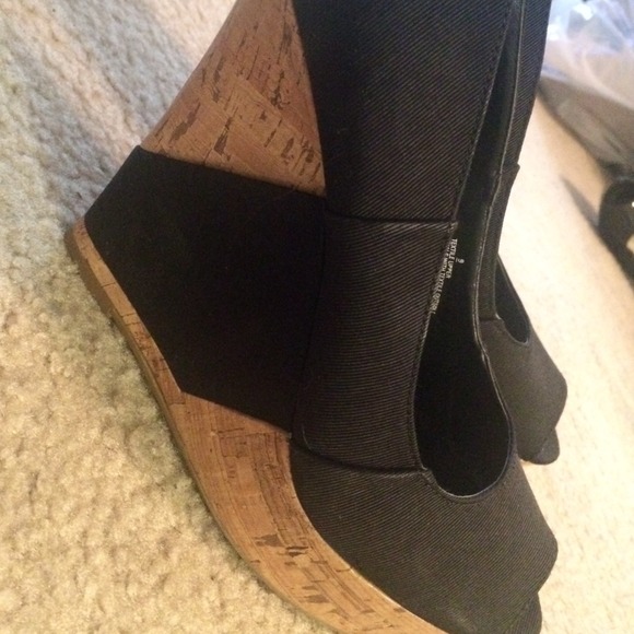 Cork wedges - Picture 2 of 3