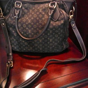 Special edition Louis Vuitton purse