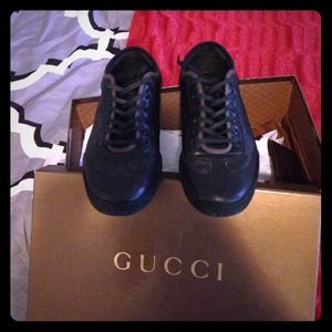 Men's Gucci sneakers