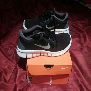 🚫🚫 SOLD ON EBAY🚫Nike free 5.0 BRAND new in box