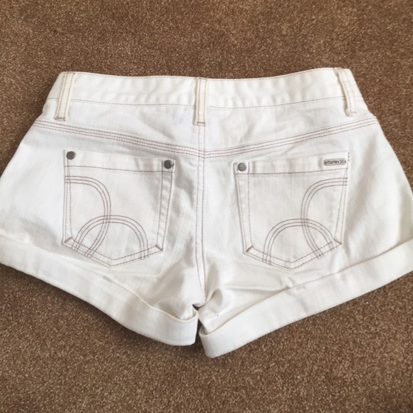 NWOT Hurley White Denim Shorts - Picture 2 of 3
