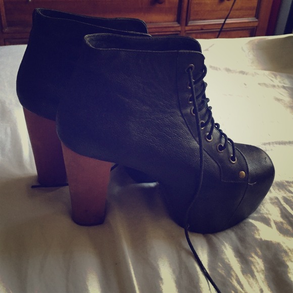 Lita Bootie