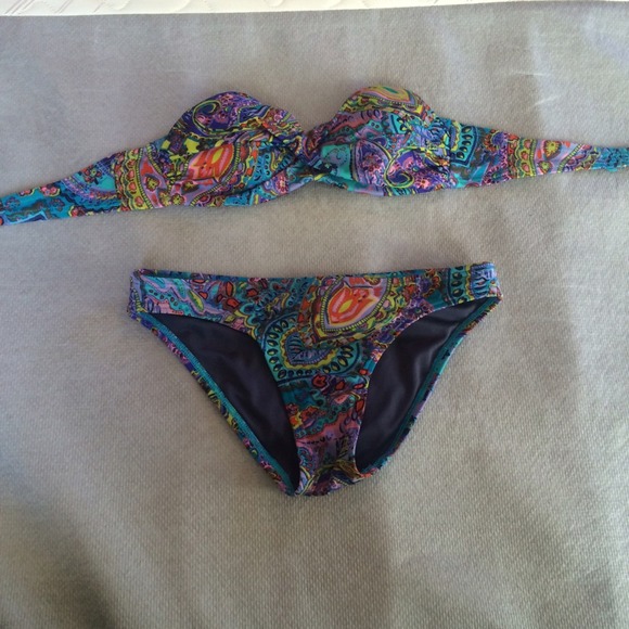 Victoria's Secret strapless bikini
