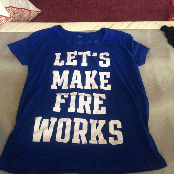 Victorias Secret Sleep shirt