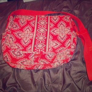 Vera Bradley "Frankly Scarlet" messenger bag NW/OT