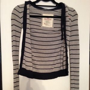 Hollister cardigan